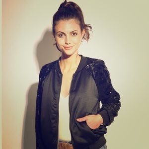 Endless Rose Womens Sequined Velvet Bomber Jacket